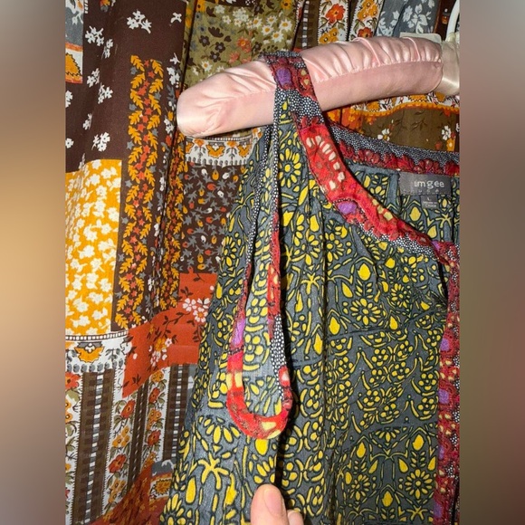 Umgee USA boho off shoulder blouse - Picture 3 of 5